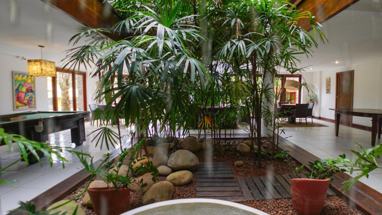 Azeda Boutique